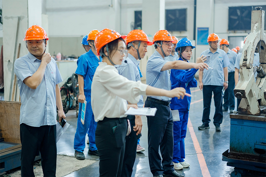 Changzhou Wujin Guangyu Embossing Roller Machinery Co., Ltd.